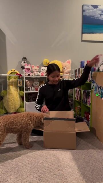 Customer unboxing video