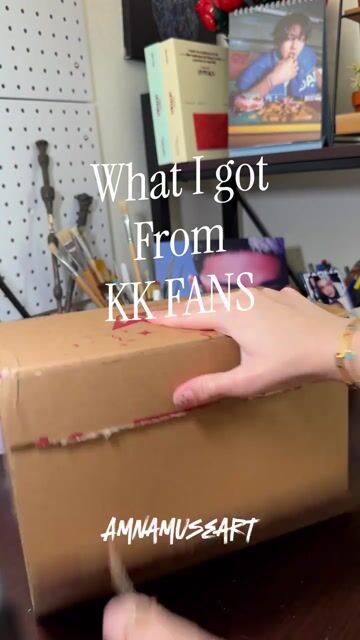 Customer unboxing video